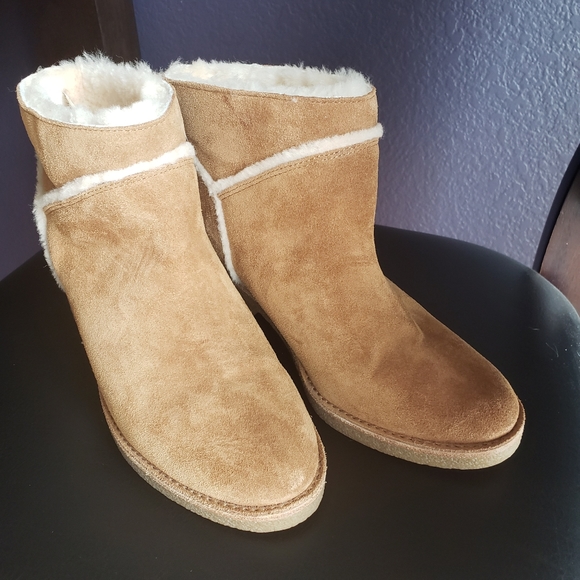 Ugg booties - Picture 6 of 7